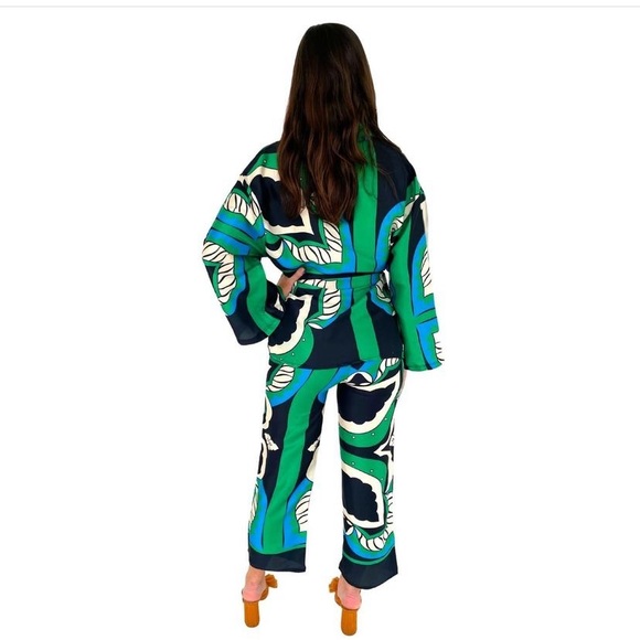 Black Green & Blue Kimono Top & Pants Set - designer look- Medium - Like New - Picture 2 of 6